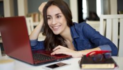 Czy banki chętnie udzielają kredytów hipotecznych singlom?